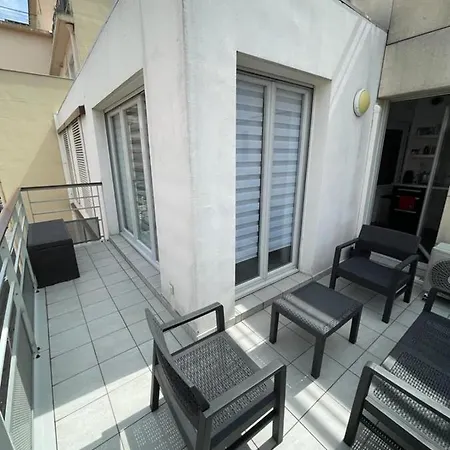 Charming Near The Sea Antibes